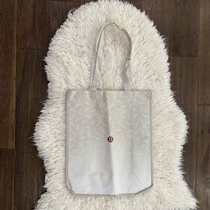lululemon athletica Cream Tote Bag